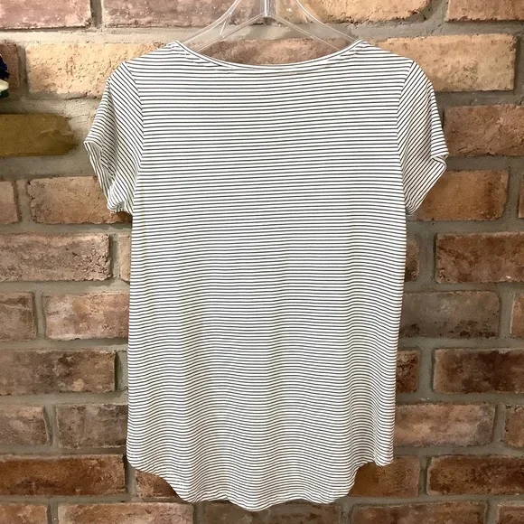 LUCKY BRAND Black-Striped Fearless Female Graphic Tee-Shirt 187 - Picture 10 of 10